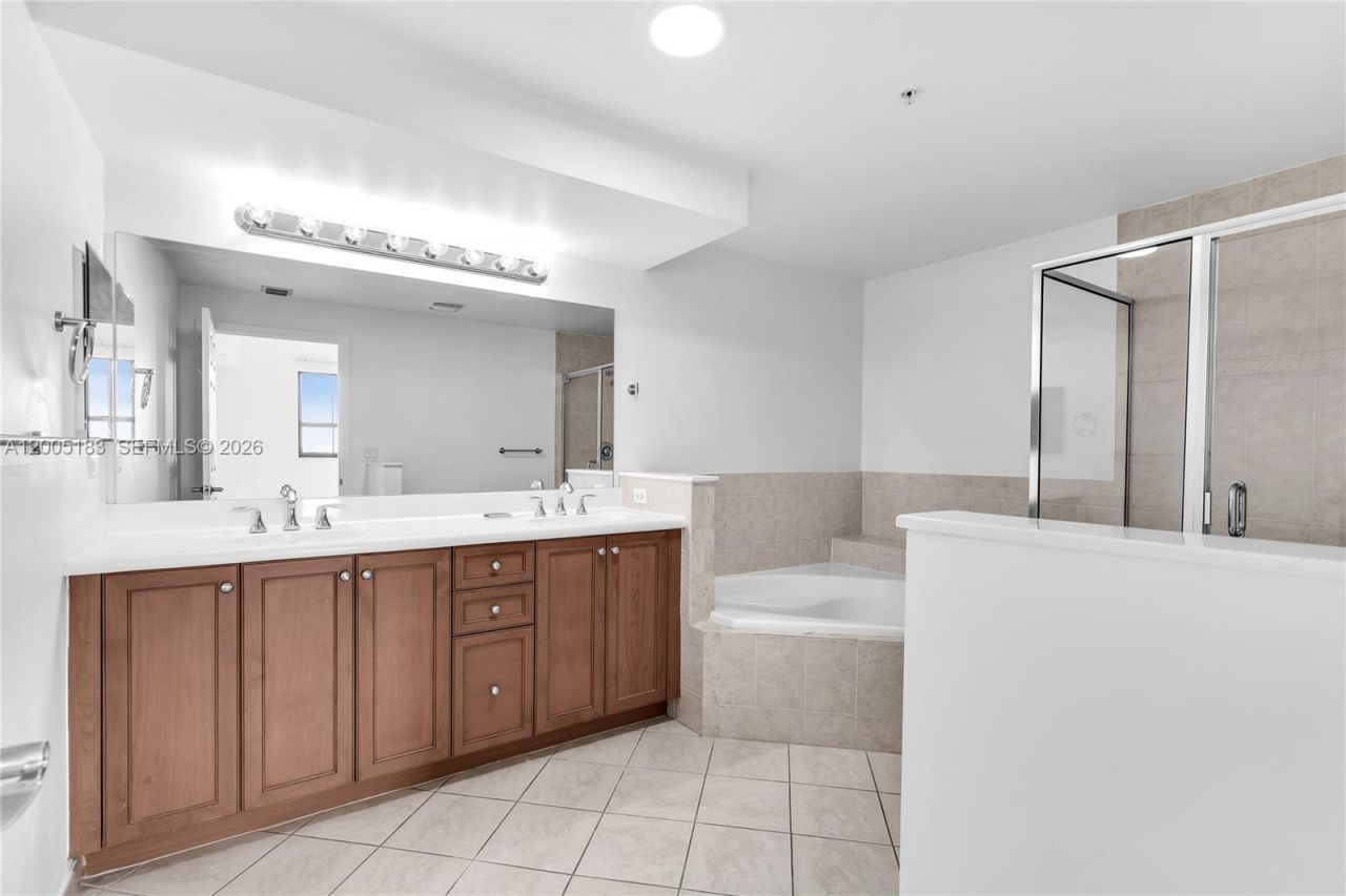 8395 SW 73rd Ave, Unit 510, Miami, FL 33143 Photo
