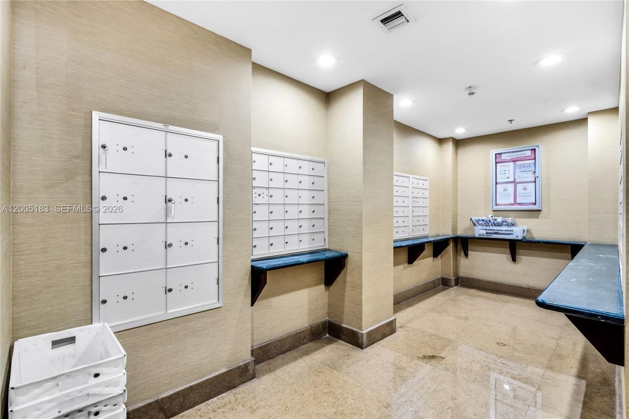 8395 SW 73rd Ave, Unit 510, Miami, FL 33143 Photo