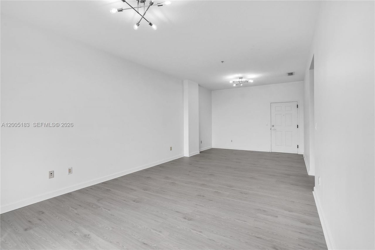 8395 SW 73rd Ave, Unit 510, Miami, FL 33143 Photo
