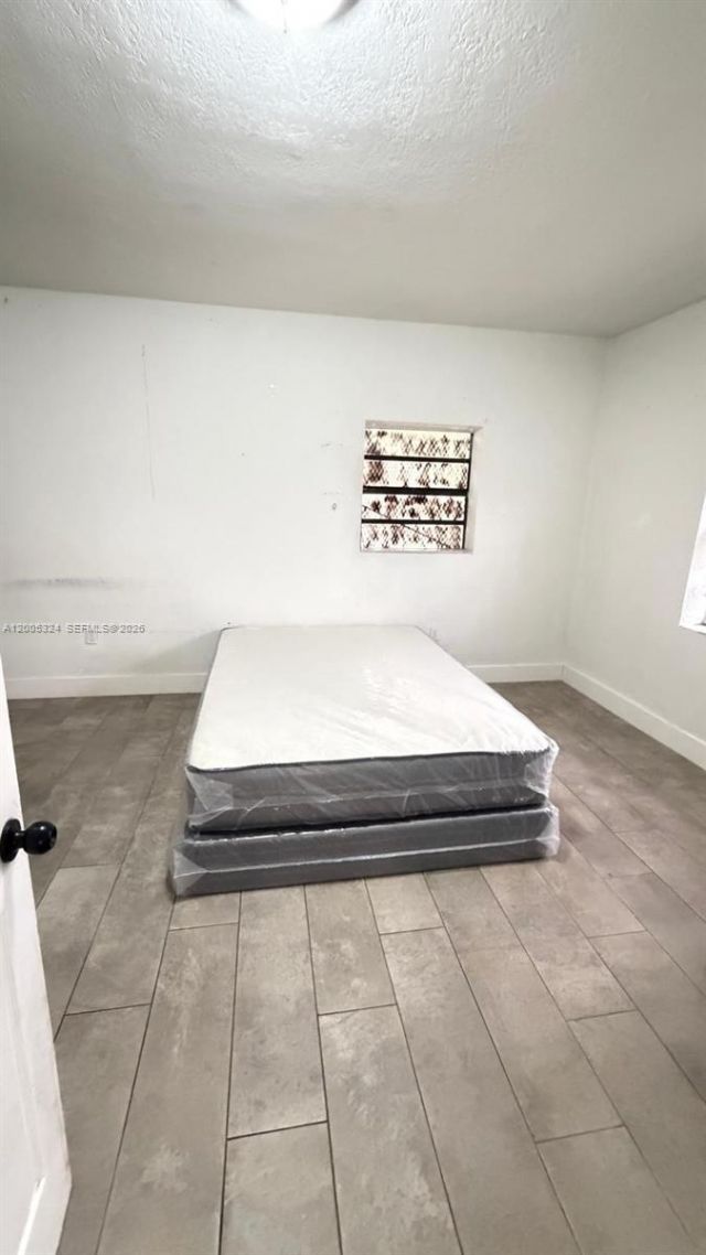 301 NW 37th St , Miami, FL 33127 Photo
