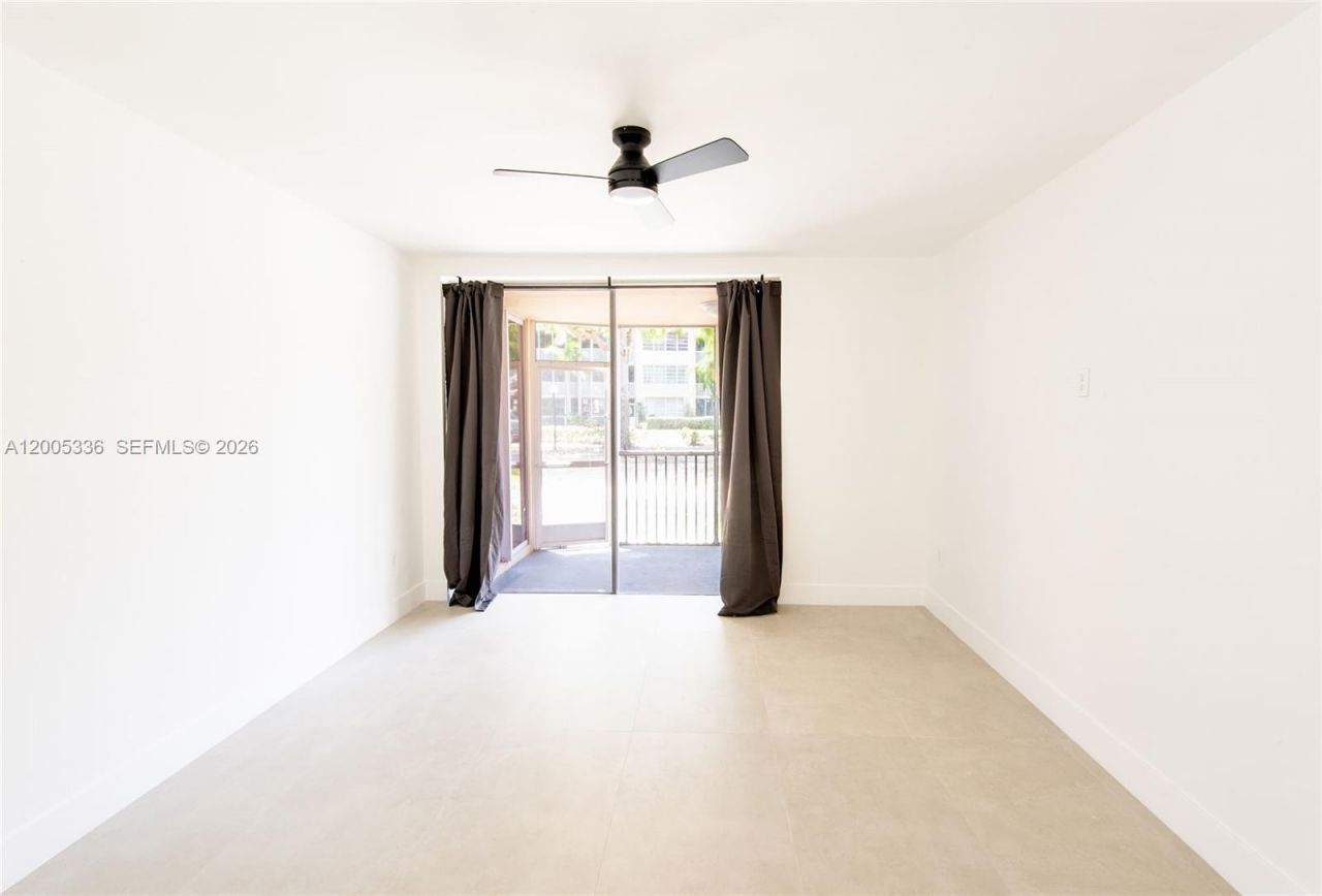 1750 NE 191st St , Unit 100-1, Miami, FL 33179 Photo