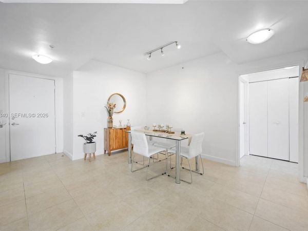 18800 NE 29th Ave, Unit 526, Aventura, FL 33180