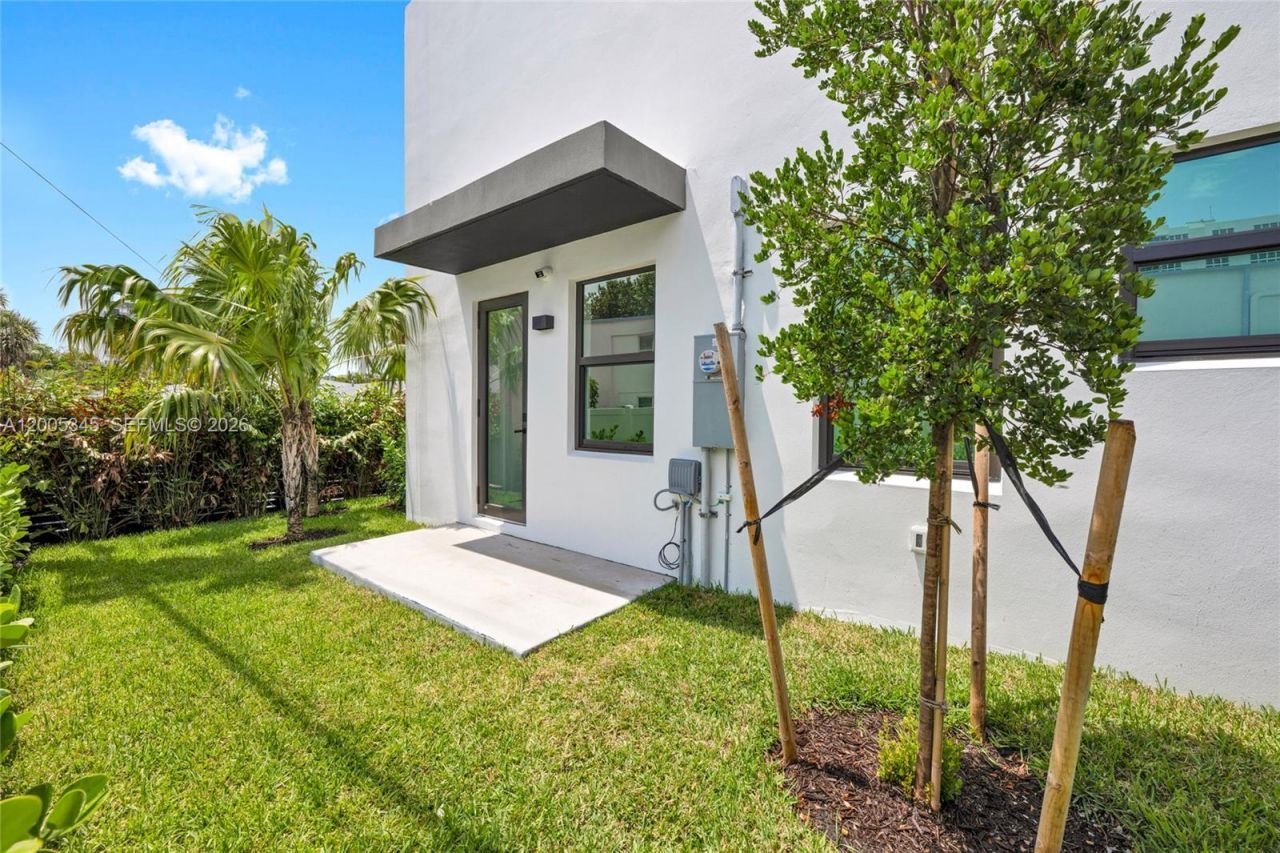 3222 NE 7th St , Unit 1, Pompano Beach, FL 33062 Photo
