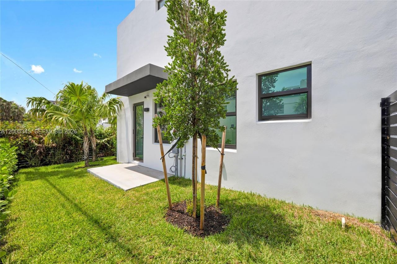 3222 NE 7th St , Unit 1, Pompano Beach, FL 33062 Photo