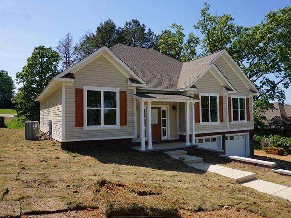 601 Country Club Road, Searcy, AR 72143