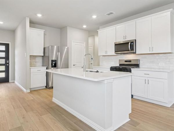 3608 Bridgeport Drive , Farmersville, TX 75442