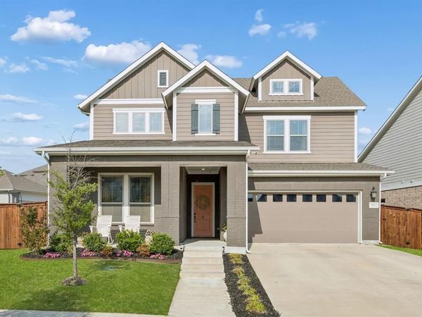 2012 Crescent Street, Fort Worth, TX 76008