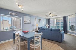 1706 Perrin Dr.  photo 4