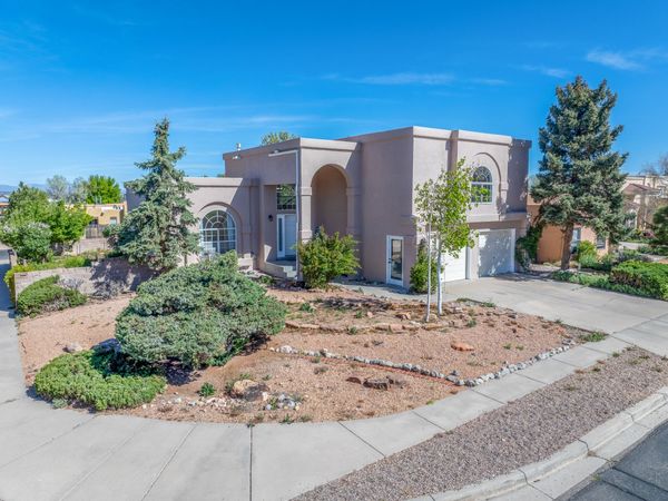 7421 Saratoga Lane, Santa Fe, NM 87507