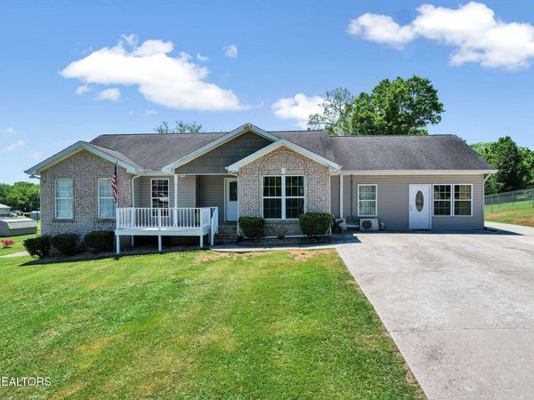 241 County Road 158 , Riceville, TN 37370