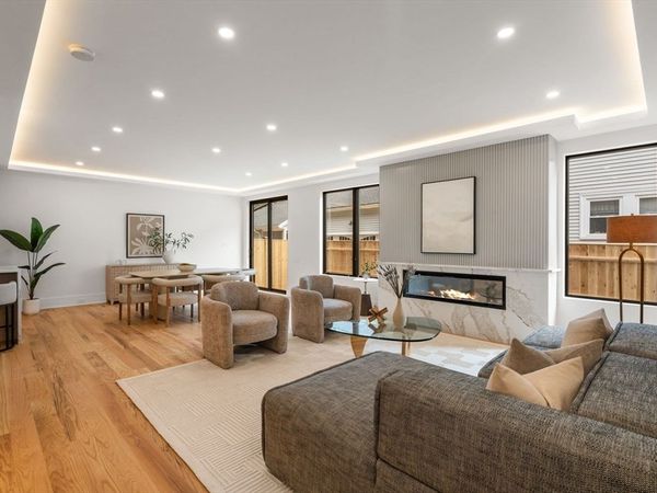 28 Keefe Avenue, Unit 28, Newton, MA 02464