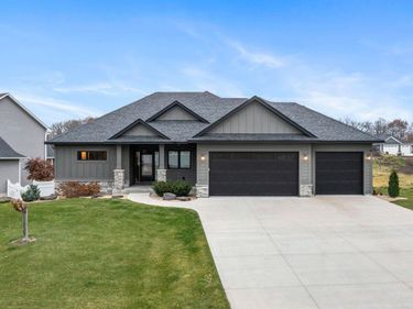 603 Eastland Avenue SE, New Prague, MN 56071