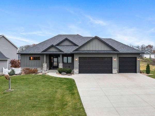 603 Eastland Avenue SE, New Prague, MN 56071