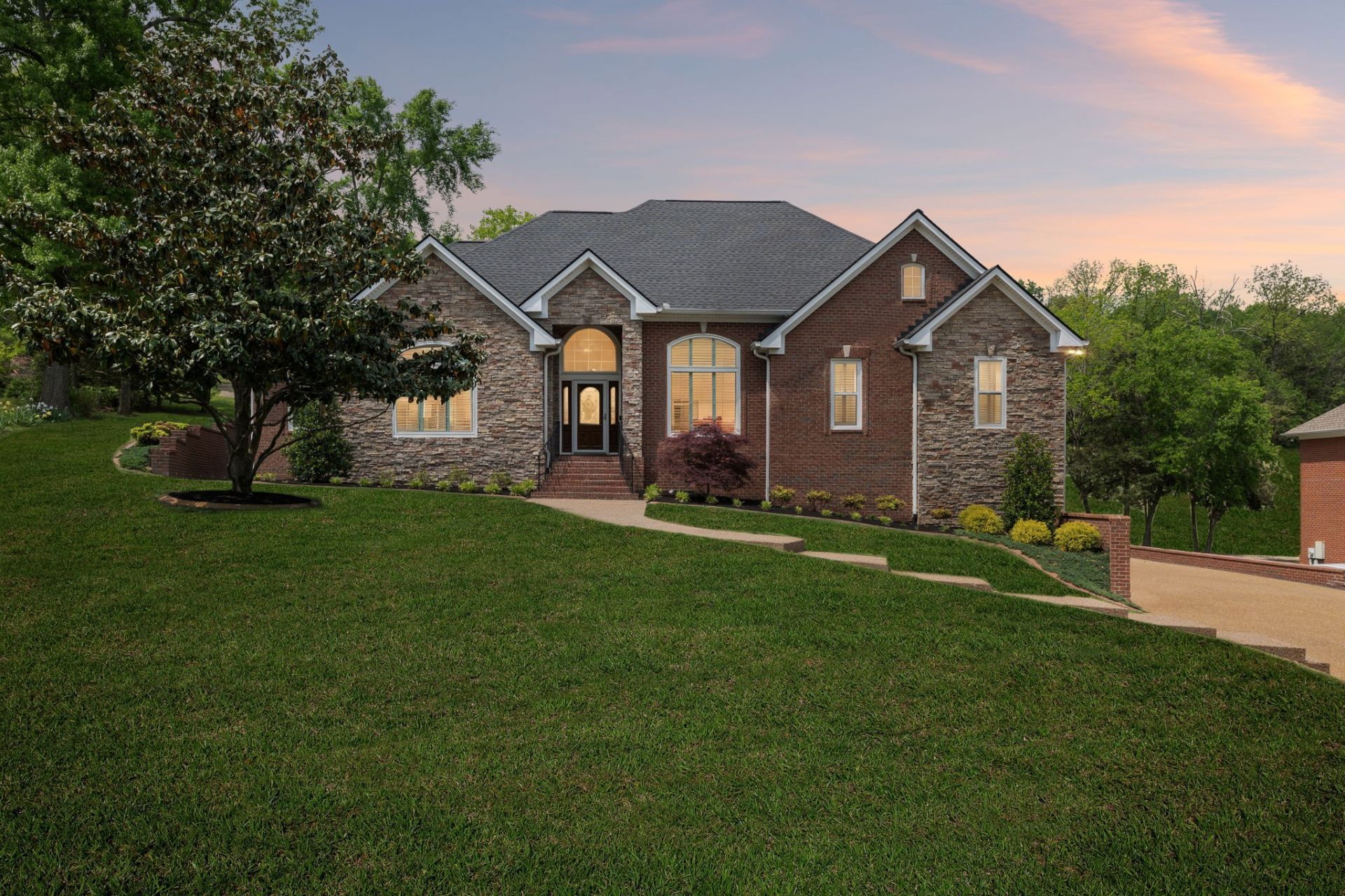 408 Buffalo Run, Goodlettsville, TN 37072 Main Photo