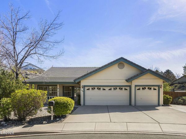 4706 Vista Mountain Court, Sparks, NV 89436