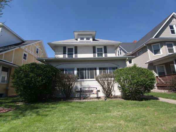 1714 25th Street , Rock Island, IL 61201