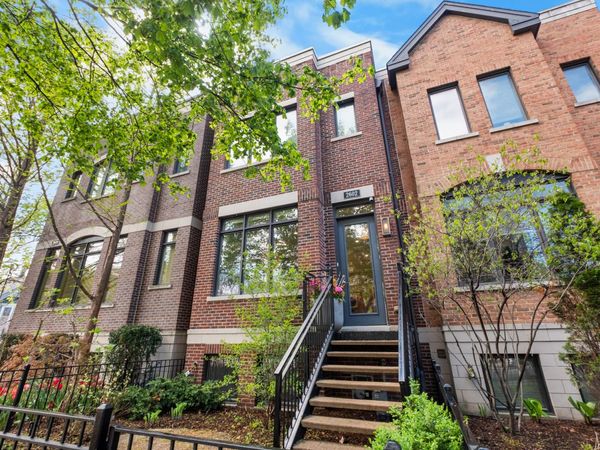 2602 N Paulina Street, Chicago, IL 60614