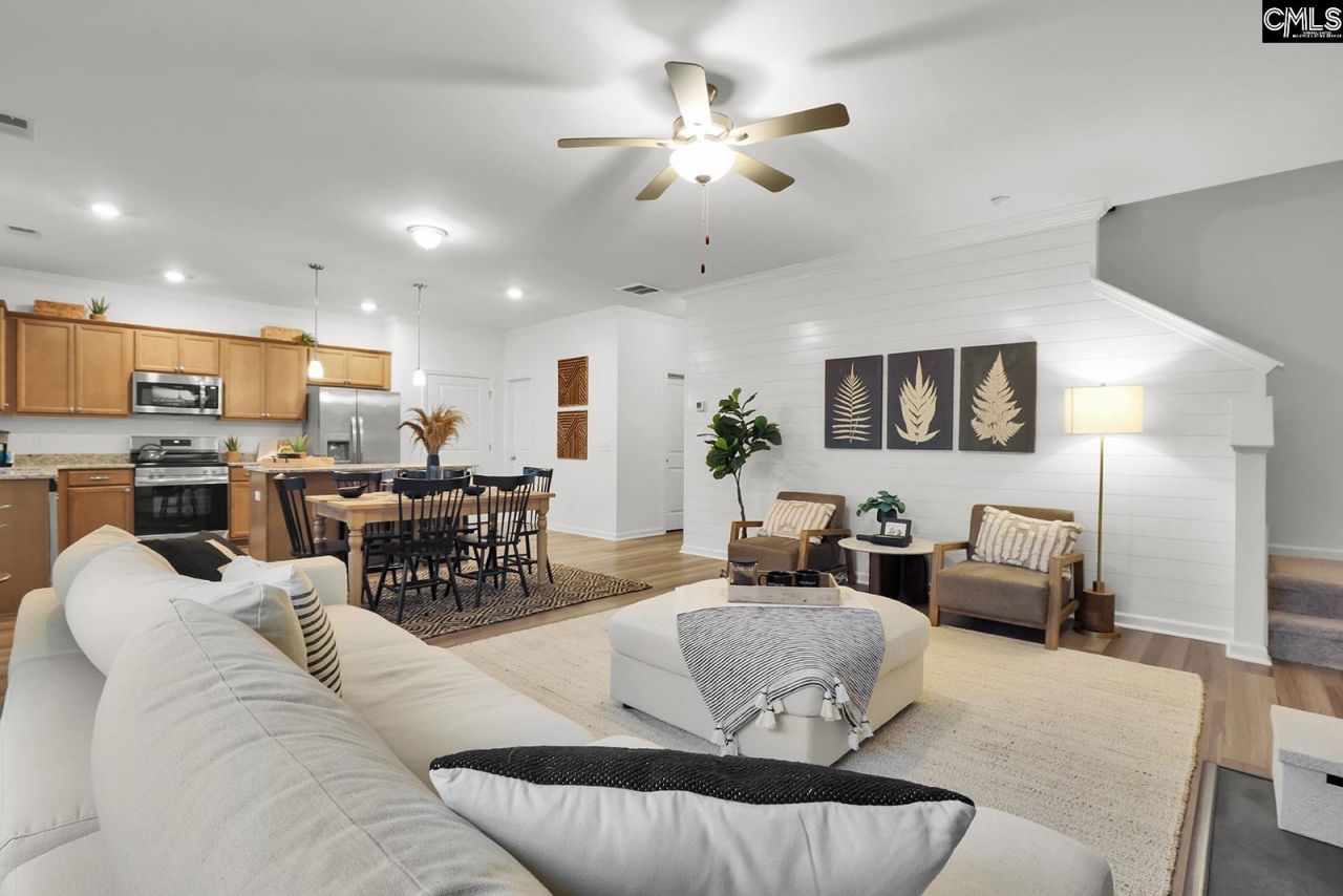 155 Kingsley Drive  Photo 15