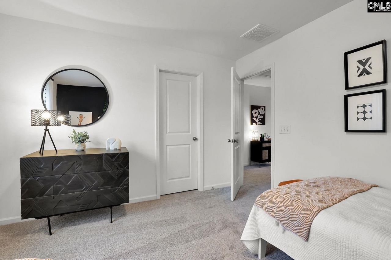 155 Kingsley Drive  Photo 23