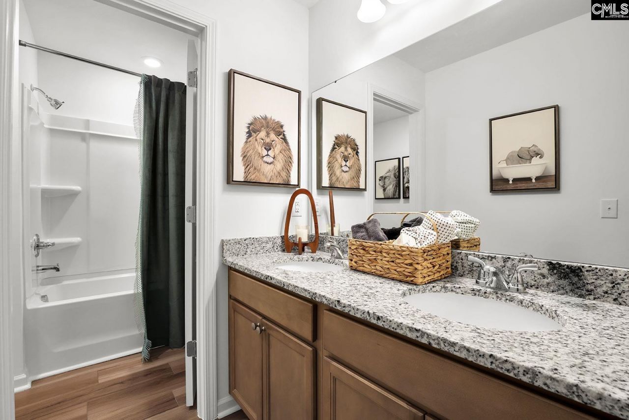 155 Kingsley Drive  Photo 26