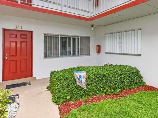 3362 Cynthia Lane, Unit 111, Lake Worth Beach, FL 33461