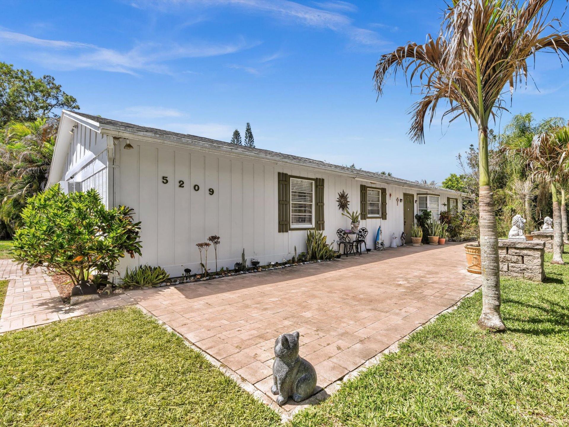 5209 Coconut Boulevard, The Acreage, FL 33411 Photo