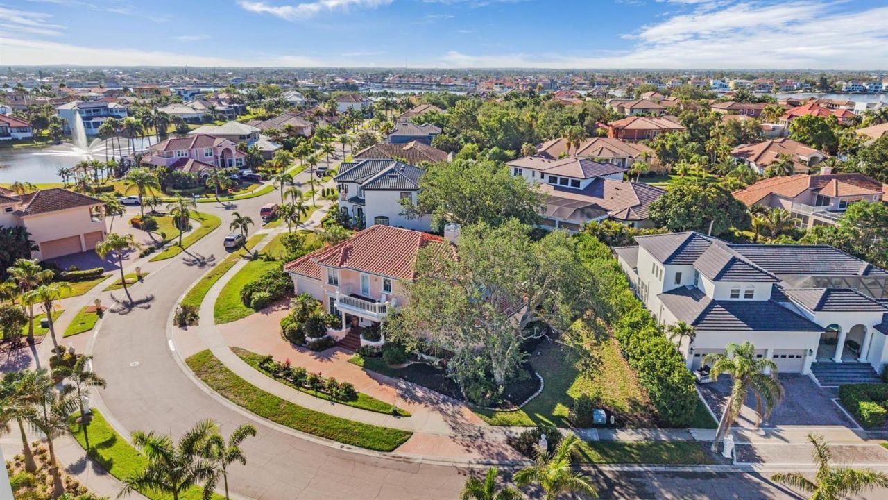 1422 Jumana Loop, Apollo Beach, FL 33572 Photo