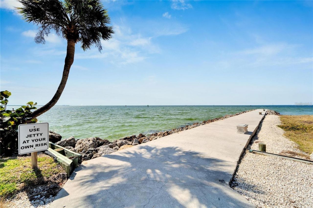 1422 Jumana Loop, Apollo Beach, FL 33572 Photo