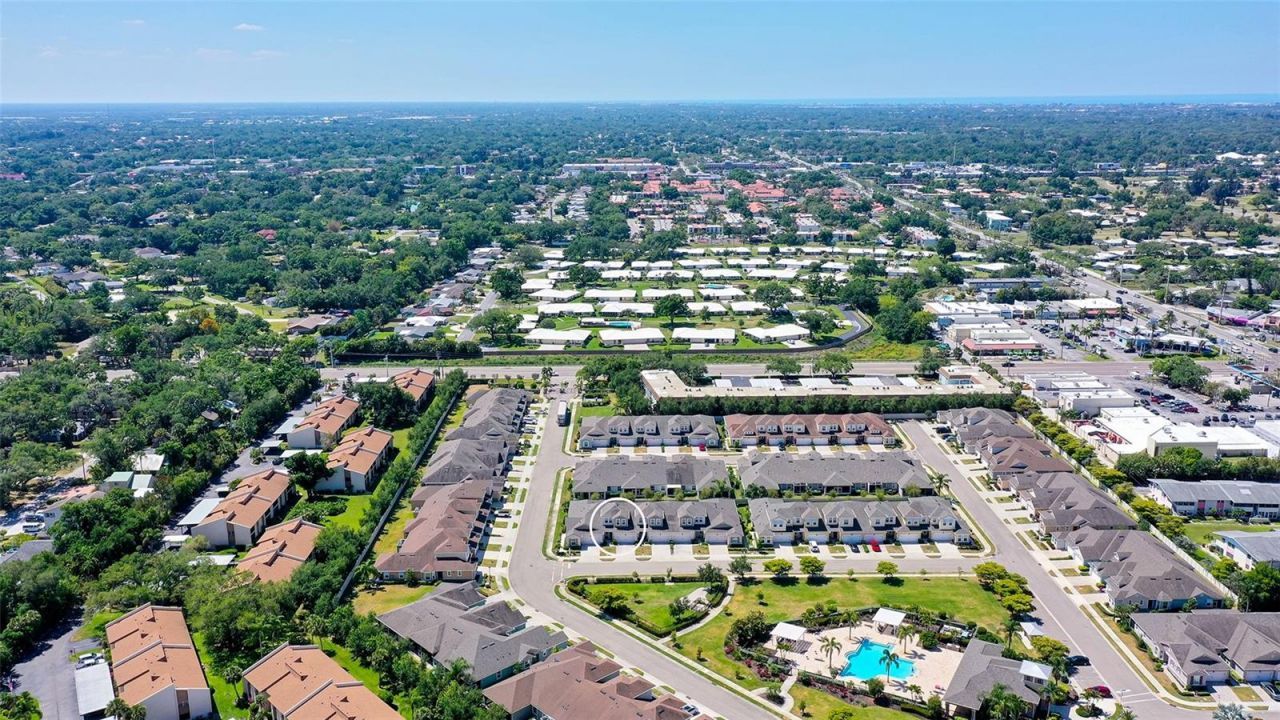 3693 Divot Lane, Sarasota, FL 34232 Photo