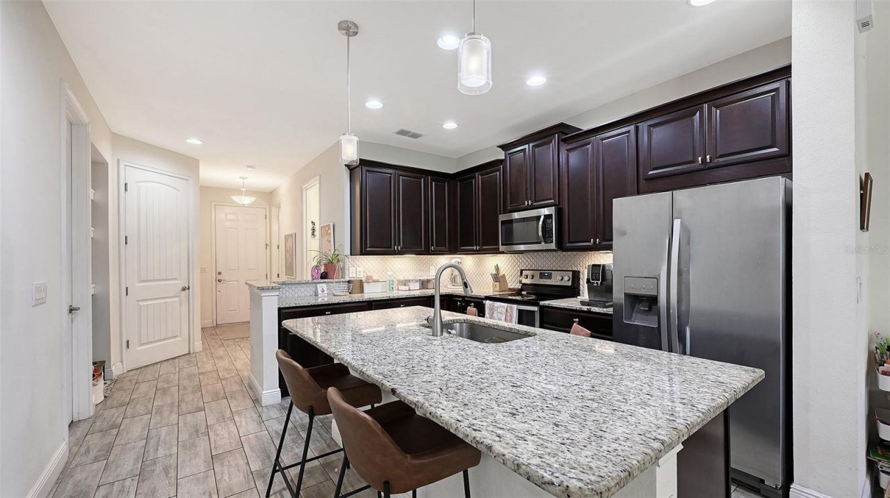 3693 Divot Lane, Sarasota, FL 34232 Photo