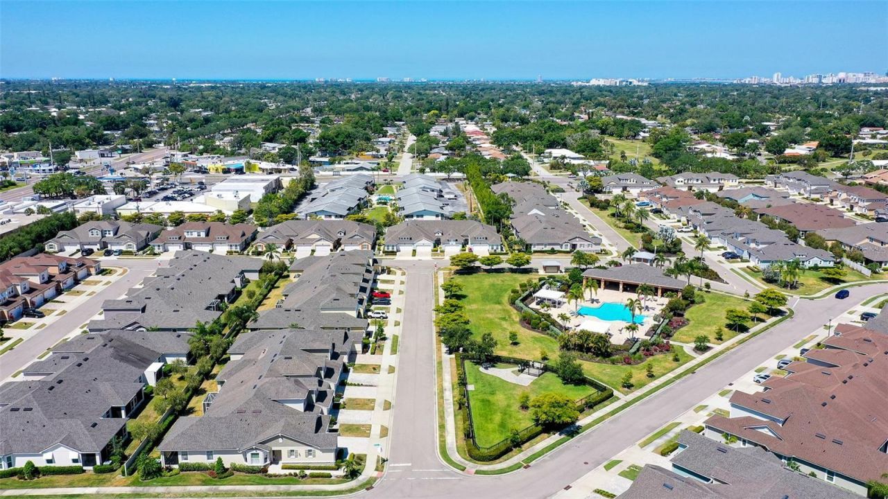 3693 Divot Lane, Sarasota, FL 34232 Photo