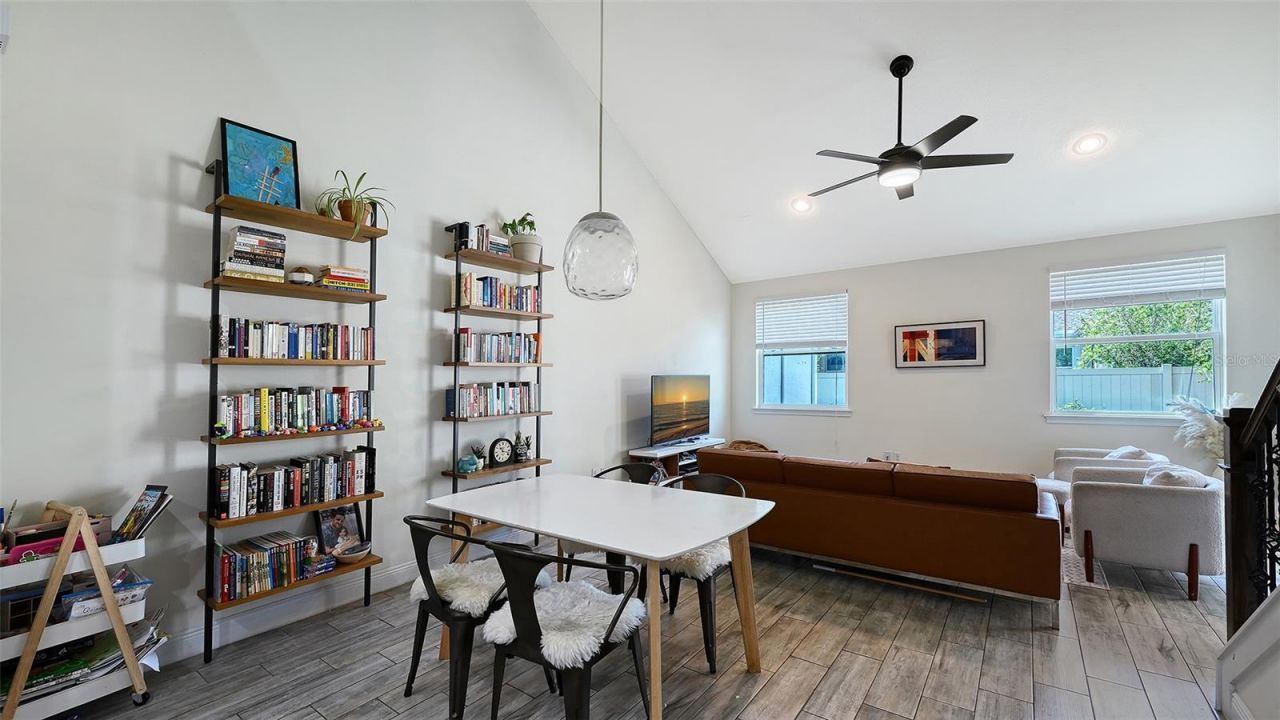 3693 Divot Lane, Sarasota, FL 34232 Photo