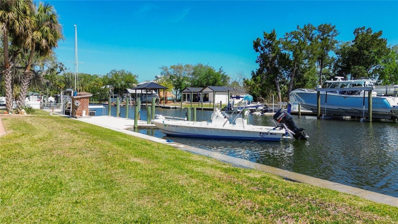 1920 NW 16th Street, Crystal River, FL 34428 Photo