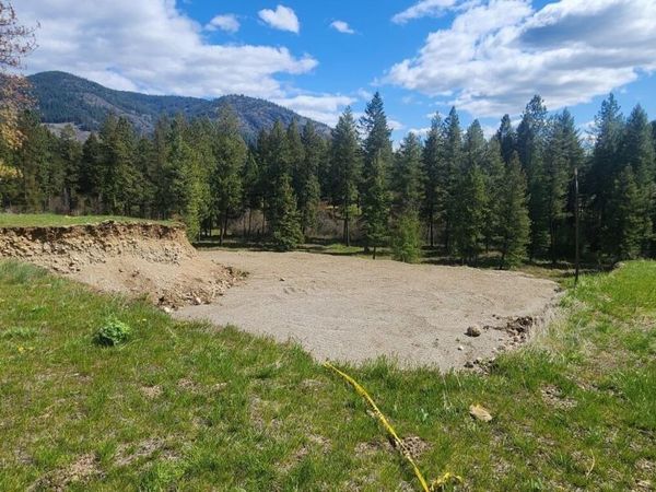 780 Gillette Rd, Colville, WA 99114