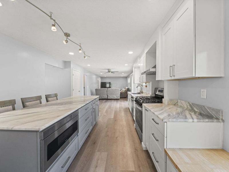 3261 Prairie Gardens Court, Hilliard, OH 43026 Photo 8