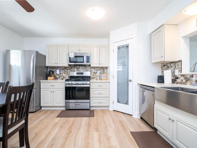 155 Walnut Creek Drive , Commercial Point, OH 43116 Photo 5