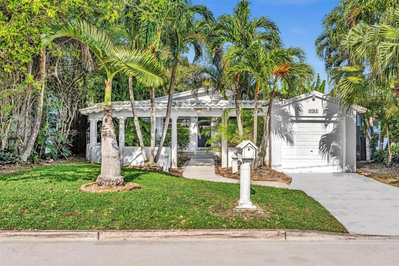 9264 Byron Ave , Surfside, FL 33154 Photo