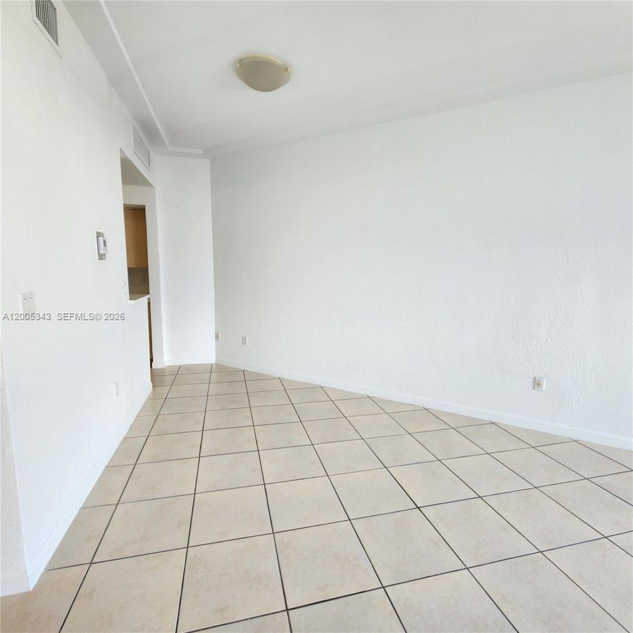 1185 Marseille Dr , Unit 209, Miami Beach, FL 33141 Photo