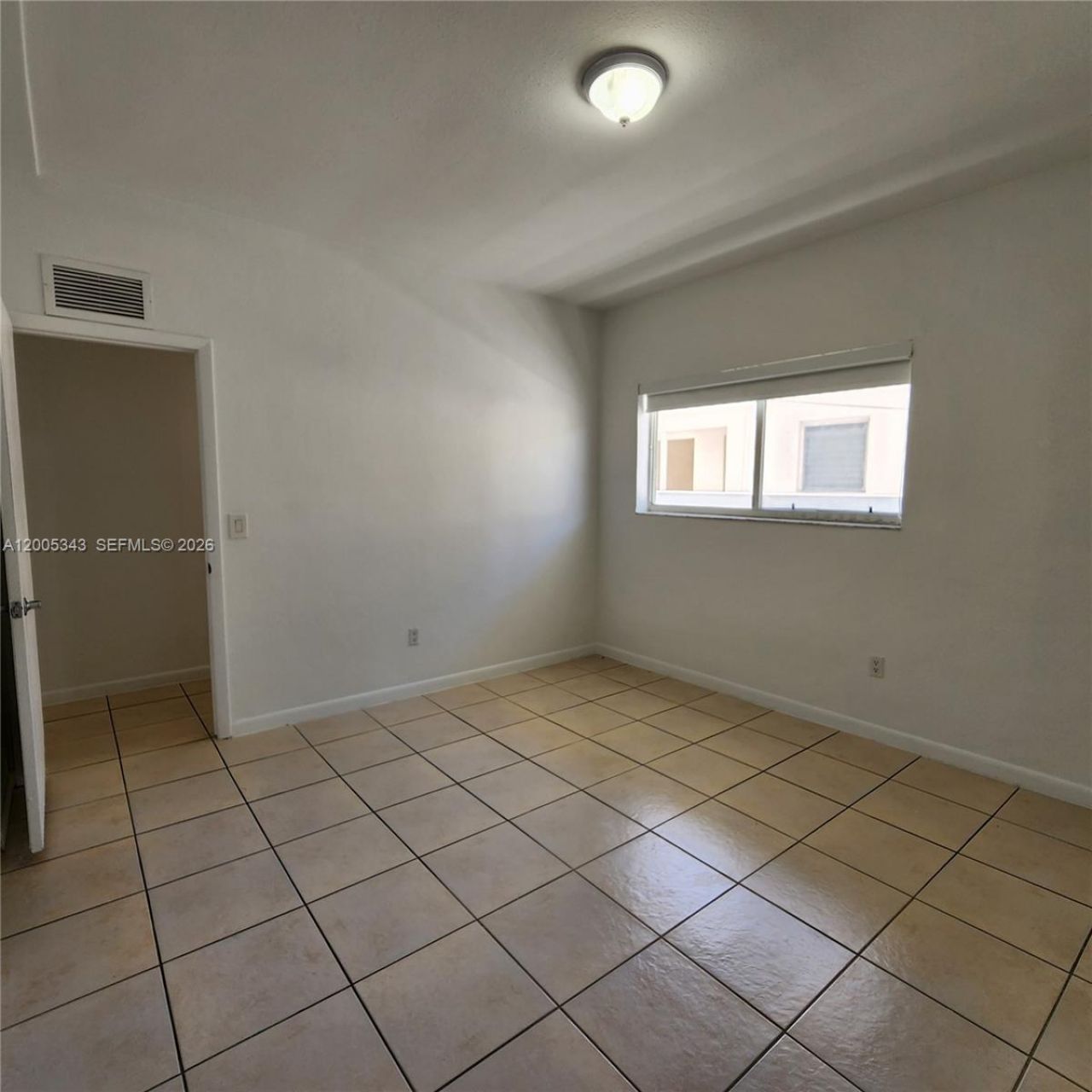 1185 Marseille Dr , Unit 209, Miami Beach, FL 33141 Photo