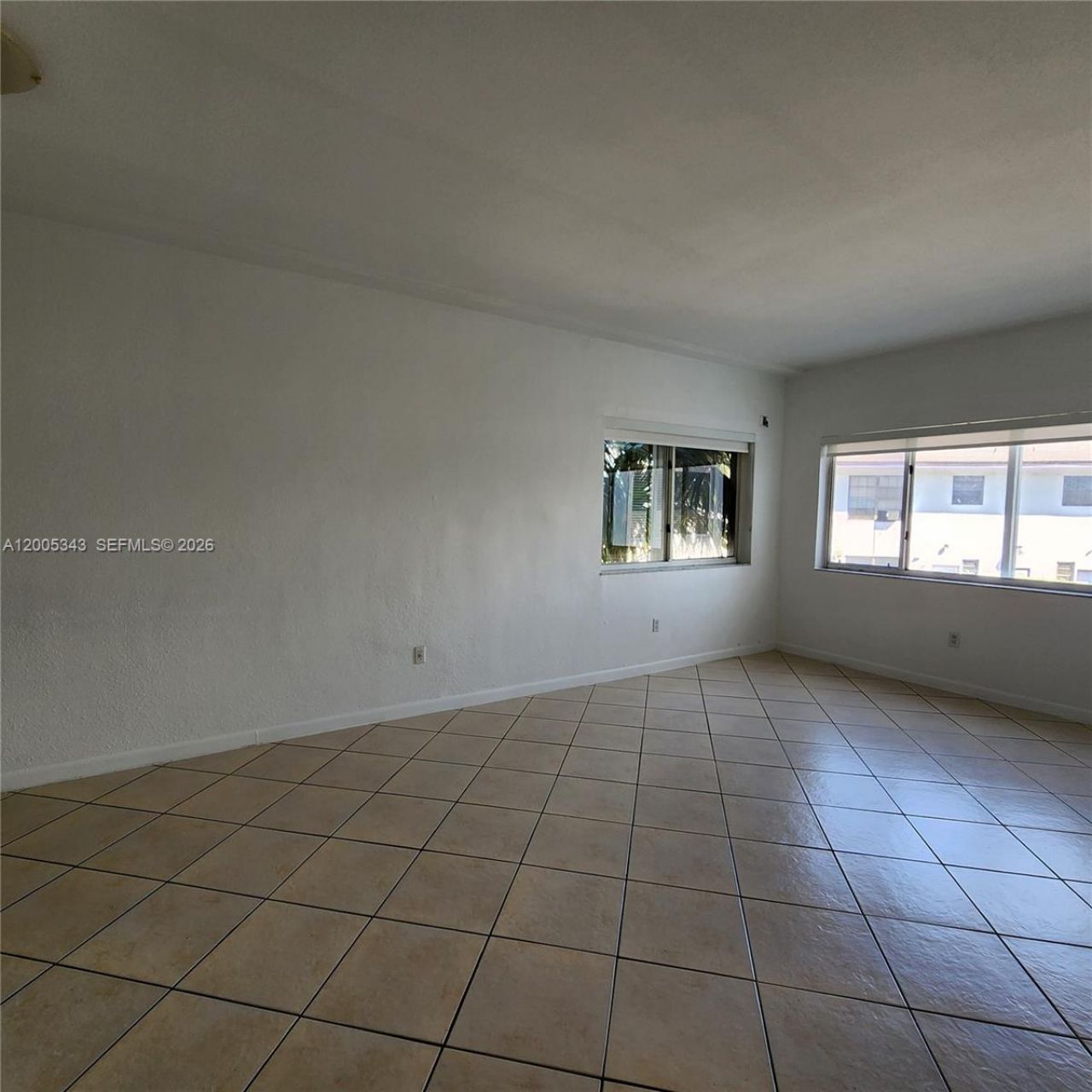 1185 Marseille Dr , Unit 209, Miami Beach, FL 33141 Photo