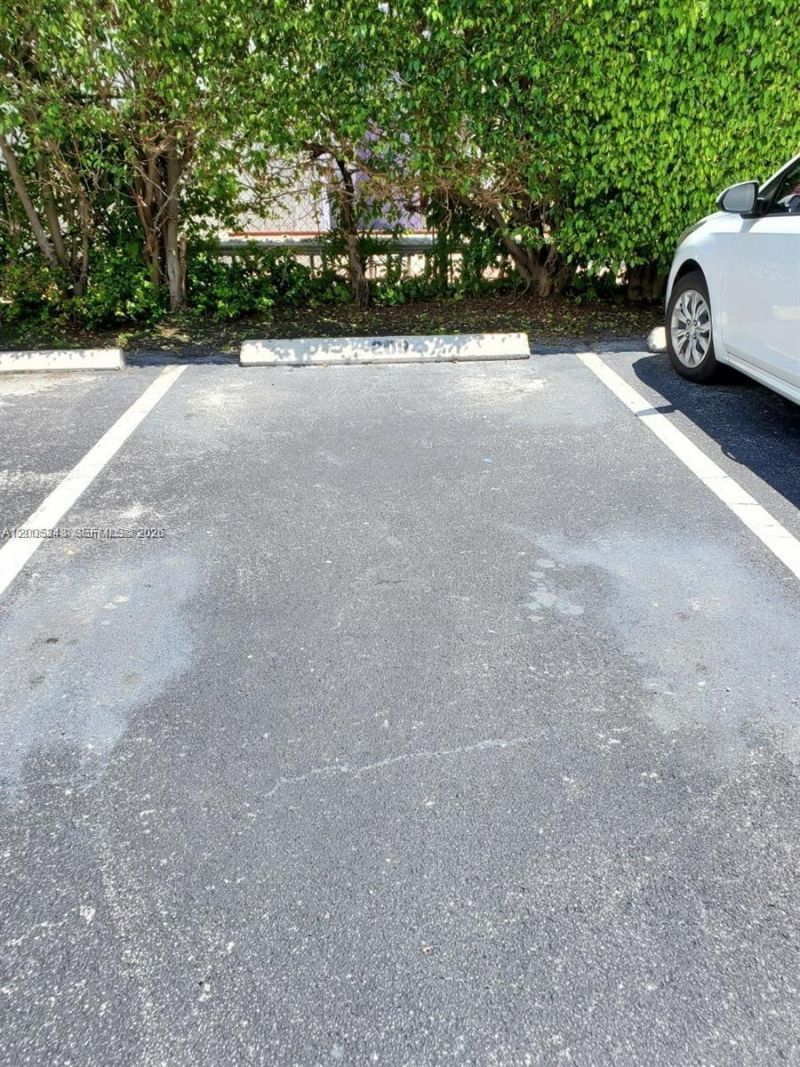 1185 Marseille Dr , Unit 209, Miami Beach, FL 33141 Photo