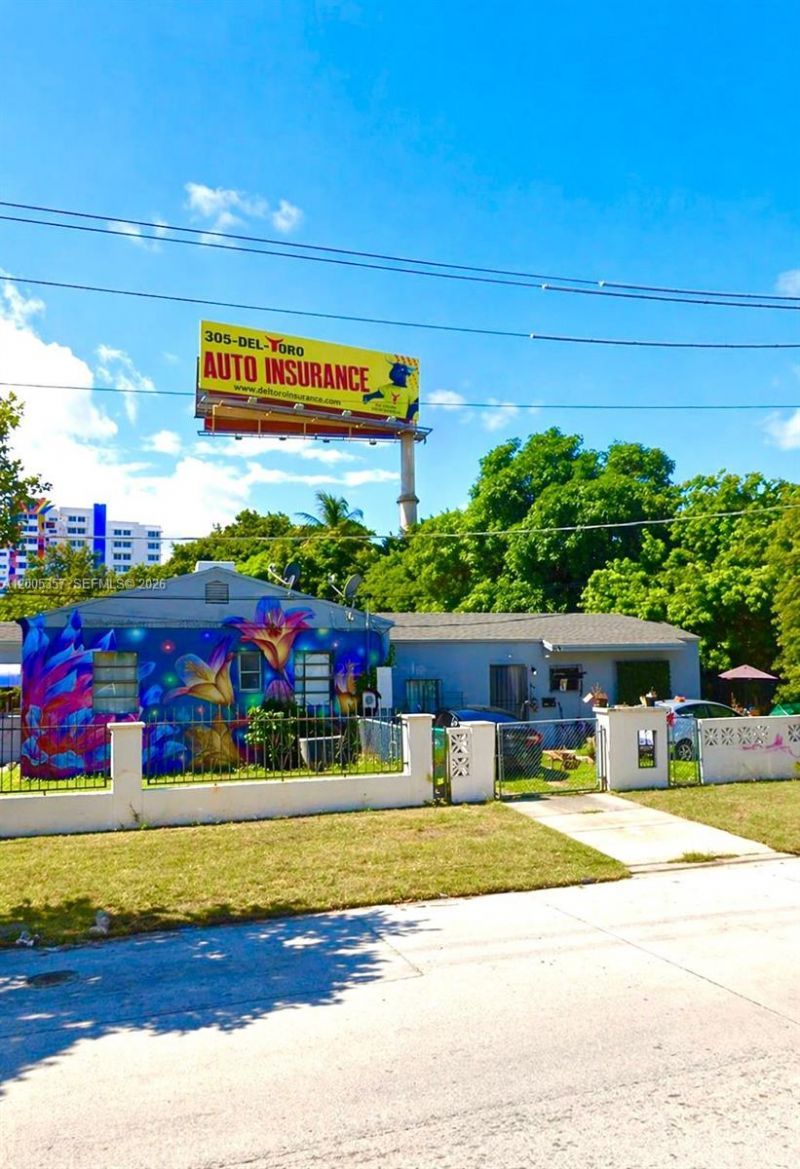 301 NW 37th St , Unit A, Miami, FL 33127 Photo