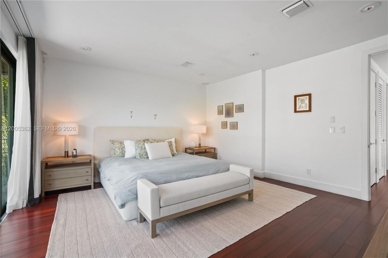 762 Fernwood Rd, Key Biscayne, FL 33149 Photo