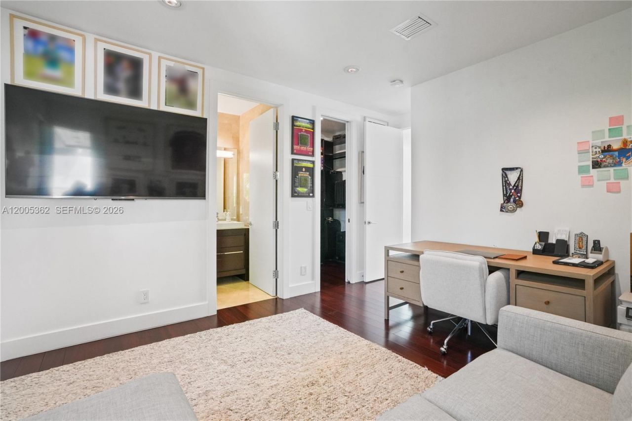 762 Fernwood Rd, Key Biscayne, FL 33149 Photo