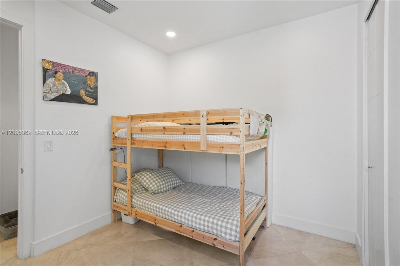 762 Fernwood Rd, Key Biscayne, FL 33149 Photo