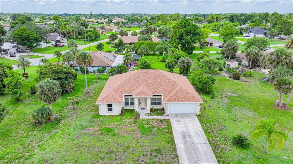 20 Hampton Ave, Lehigh Acres, FL 33936 Photo