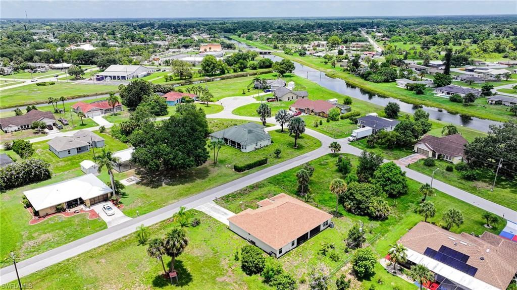 20 Hampton Ave, Lehigh Acres, FL 33936 Photo