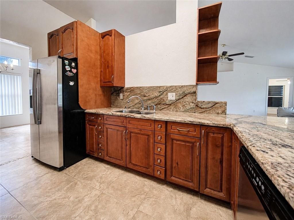 20 Hampton Ave, Lehigh Acres, FL 33936 Photo