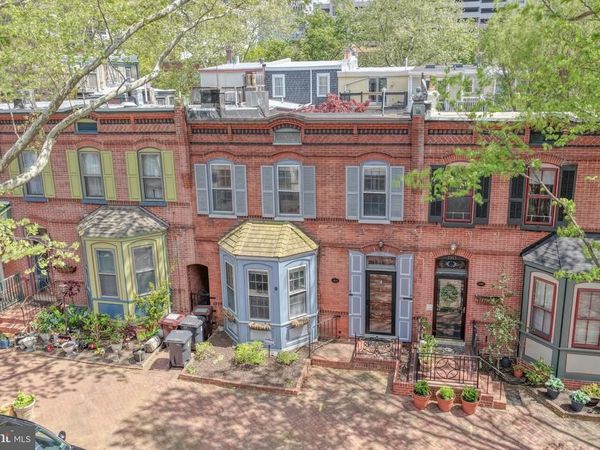 1018 TRENTON PLACE , WILMINGTON, DE 19801