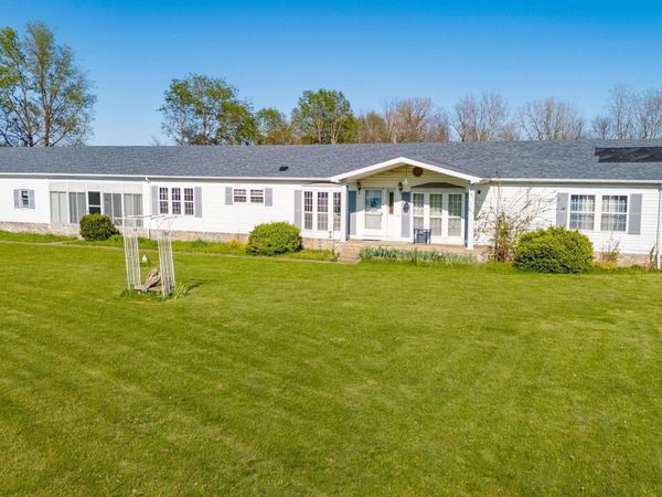 750 S Messick Road, New Castle, IN 47362